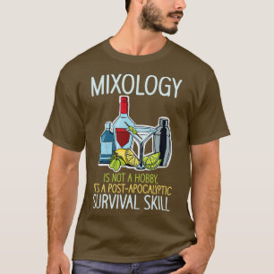 Bartender Mixologist Cocktails Bar Drinks T-Shirt