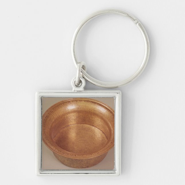 Basin decorated with geometric patterns keychain (Front)
