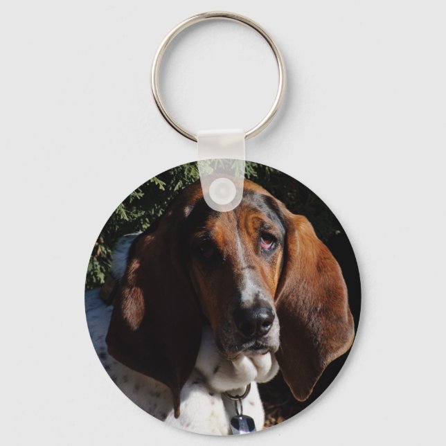 Basset Hound 01 Keychain (Front)