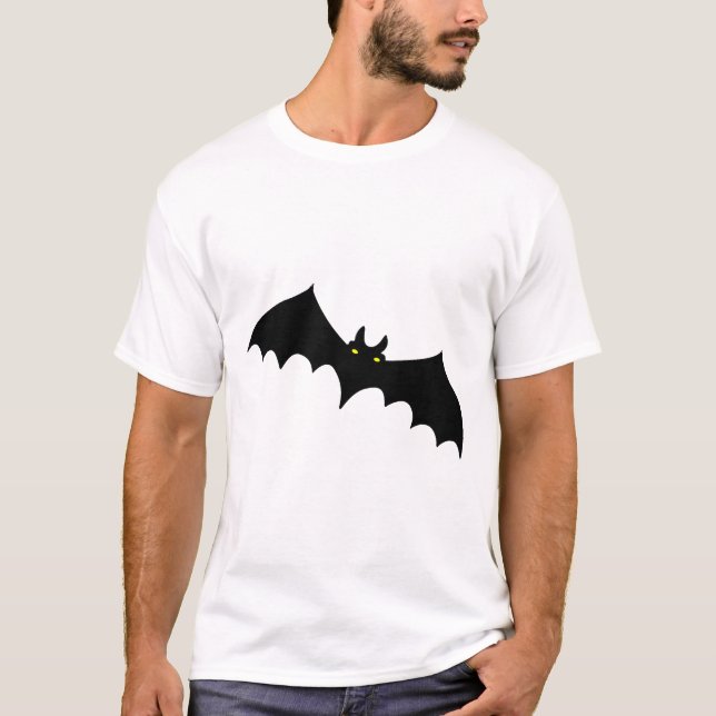 Bat halloween        T-Shirt (Front)