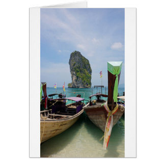 bateau à longue queue en Thaïlande