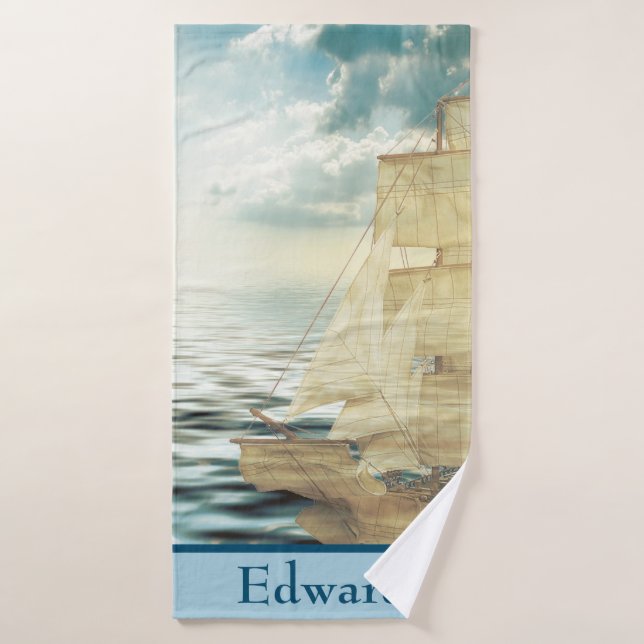 Bateau à voile et mouettes Brigantine (Serviette de bain)