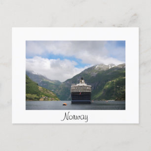 Bateau de croisière en Geirangerfjord carte postal
