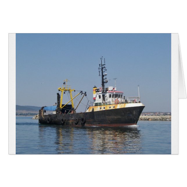 Bateau de pêche à la rouille (Devant horizontal)