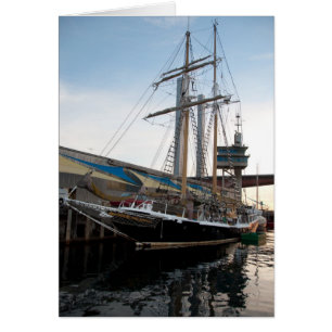 Bateau grand sur des studios de Dunrobin de bateau
