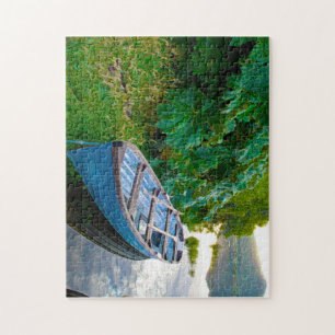 Bateau sur un lac. Puzzle à encastrer