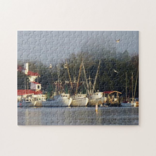 Bateaux de crevette de port au puzzle de matin (Horizontal)