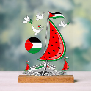 Bateaux de la Flottille de la Liberté Mondiale à G