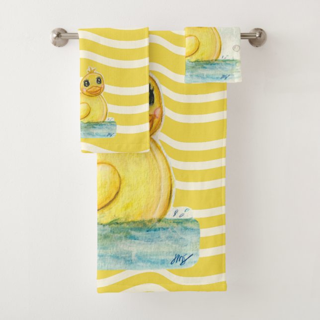 Bath Time Ducky Bath Towel Set (Insitu)