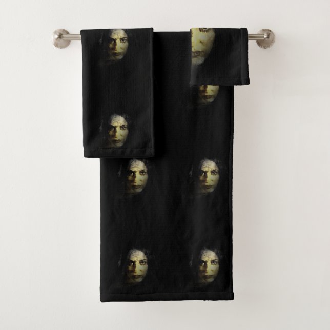 Bathroom Towel Sets Halloween (Insitu)