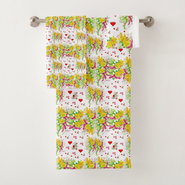Bathroom Towel Sets Valentine's Day Teddy Bear (Insitu)