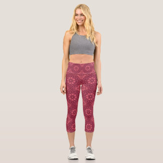 Batik Art Purple Floral Pattern Capri Leggings