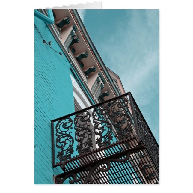 Bâtiment et balcon (Devant)