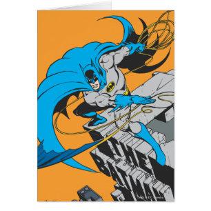 Batman lance Batarang sur le toit