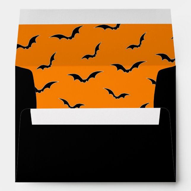 Bats noirs et oranges volant des enveloppes d'Hall (Dos (Bas))