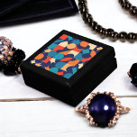 Bauhaus Style Gift Box<br><div class="desc">When we receive anything from our loved ones, it is priceless. Keep little, sentimental belongings in a charming wooden box decorated in Bauhaus style.</div>