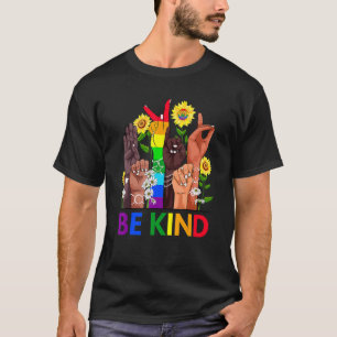 Be Kind Sign Language Hand Talking Lgbtq+ Gay Les T-Shirt