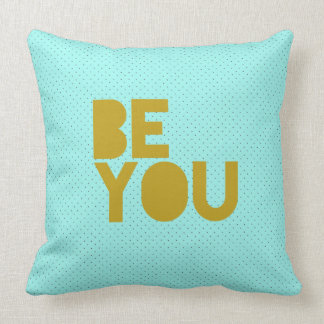 "Be You" avec Aqua et Coussin Pois noir