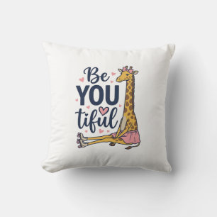 Be You Tiful Giraffe Roller Skate Vintage Shirt De Throw Pillow