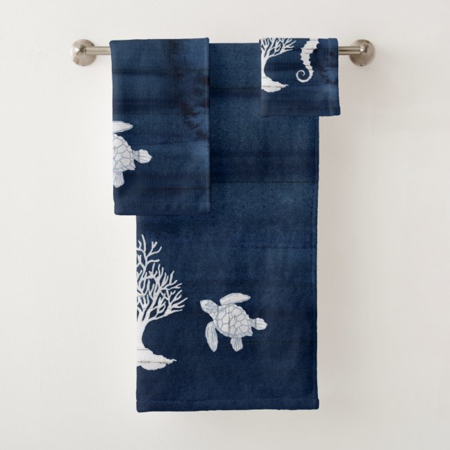 Beach House Bath Navy Coral (En situation)