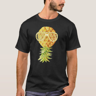 Beach life upside down pineapple T-Shirt Tank Top
