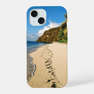 Beach of an island in Fiji iPhone 15 Case