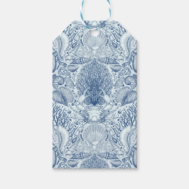 Beach treasures in blue gift tags (Front)