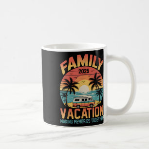 Beach Vacation Making Memories 2025 Family Reunion Coffee Mug