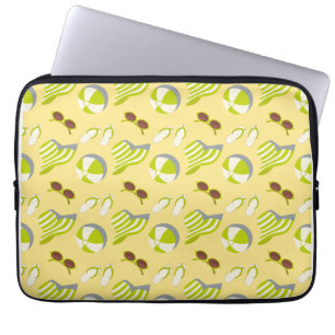 Beach vacay pattern with sunglasses and sun hat laptop sleeve