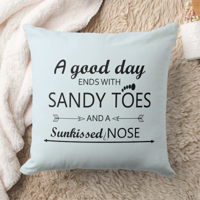 Beachy Home Decor Throw Pillow (Blanket)