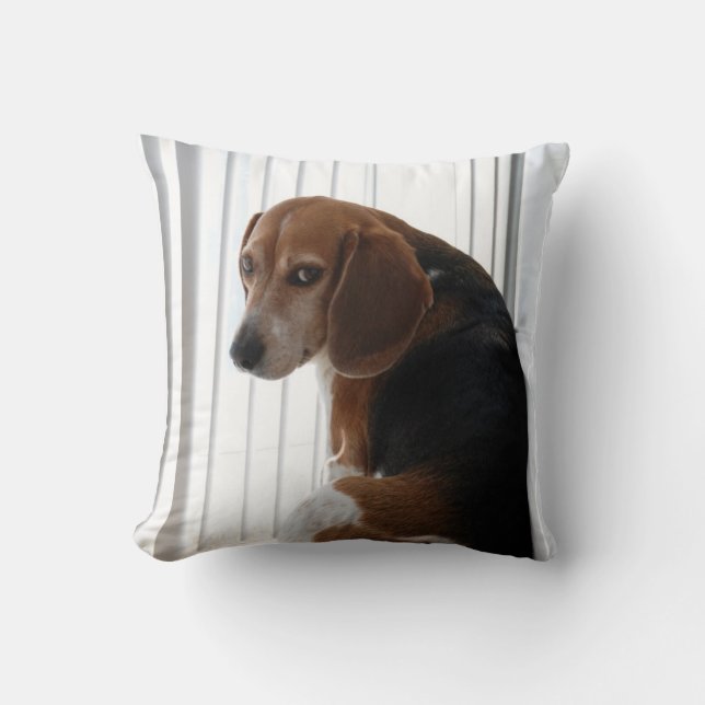 beagle attitude throw pillow (Front)