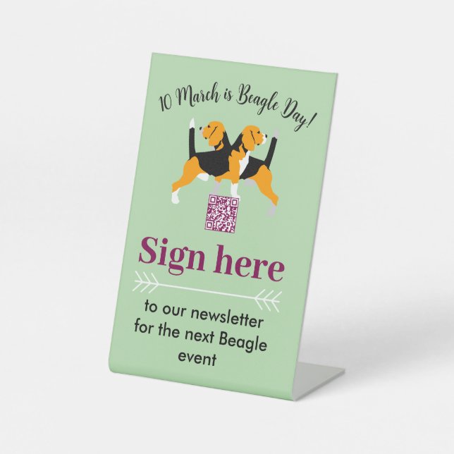 Beagle day pedestal sign (Front)