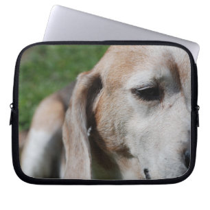 beagle portrait laptop sleeve