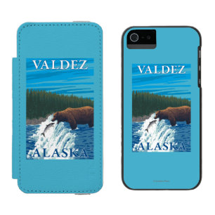 Bear Fishing in River - Valdez, Alaska Incipio Watson™ iPhone 5 Wallet Case