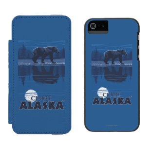 Bear in Moonlight - Curry, Alaska Incipio Watson™ iPhone 5 Wallet Case
