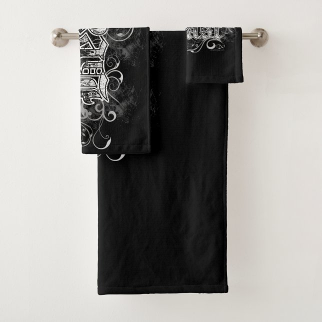 Beast Bath Towel Set (Insitu)