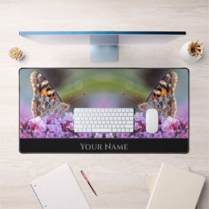 Beau couple papillon sur fleurs lilas roses