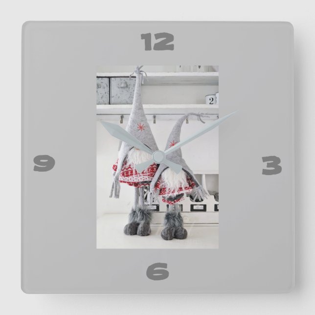 **BEAU GNOME FINLANDAIS NOËL** HORLOGE (Recto)