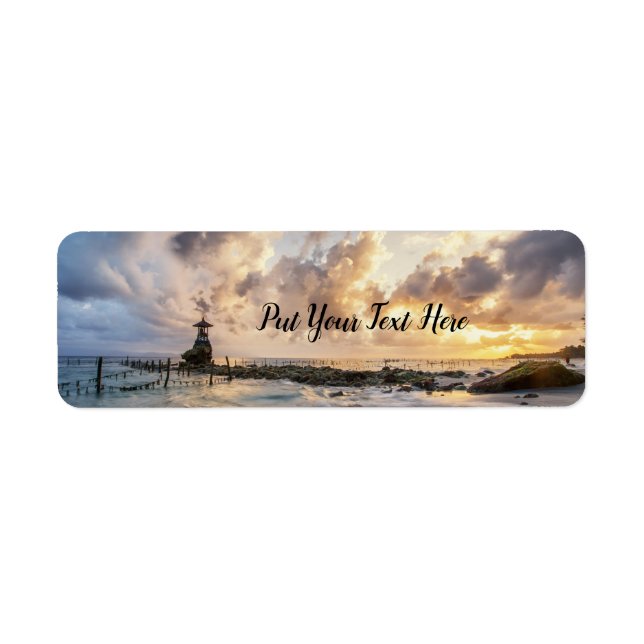 Beau lever de soleil sur la plage - Nusa Penida Ba (Devant)