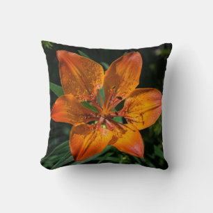 Beau Oreiller Flower Throw