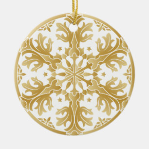 Beau ornement du cercle de flocon de neige doré