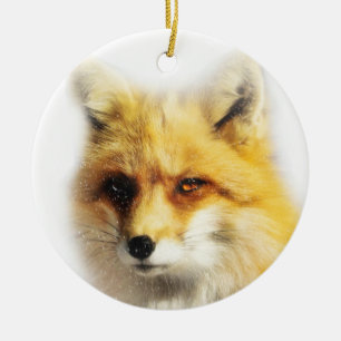 Beau ornement solstice d'hiver renard et neige