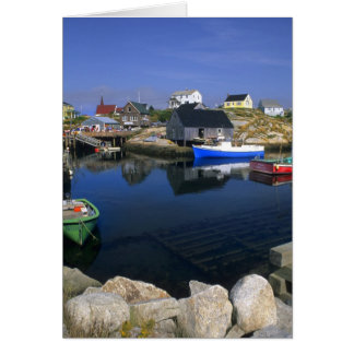 Beau village de Peggy's Cove avec port