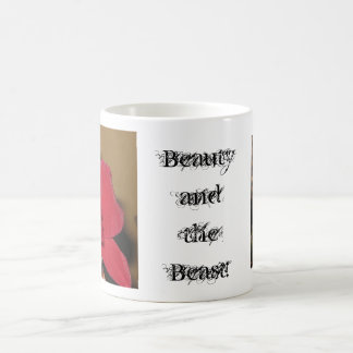 Beauté et la tasse Morphing d'orchidée de bête