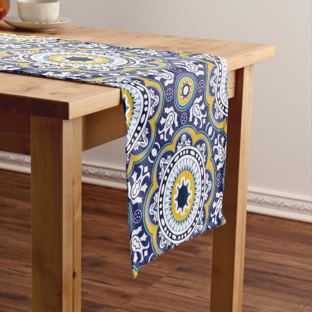 😍 Beautiful blue and yellow Azulejos,  Short Table Runner (In Situ)