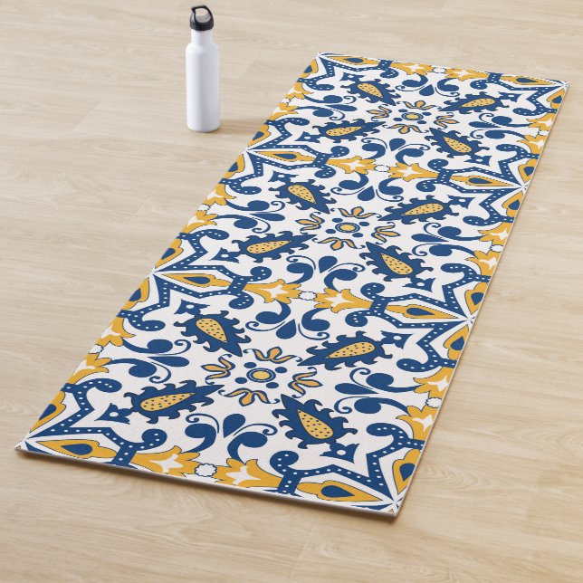 💙💛 Beautiful blue and yellow Azulejos,   Yoga Ma Mat (In Situ)