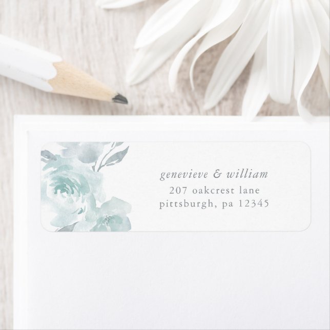 Beautiful Blue Floral Mariage Adresse de retour (En situation)