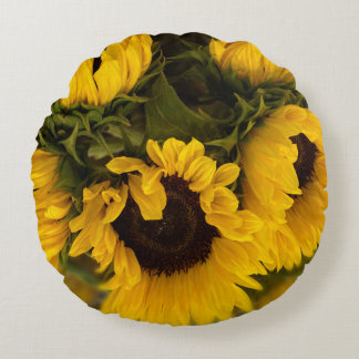 Beautiful Bouquet of Gold Sunflowers Round Pillow