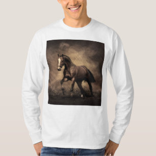 Beautiful brown horse throw pillow T-Shirt