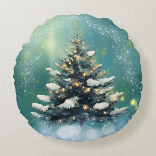 Beautiful Christmas Tree with Snow and Gold Lights Round Pillow (Front)